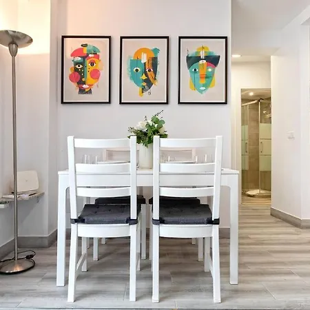 Apartment In The Heart Of Marbella's Down Town With Garage